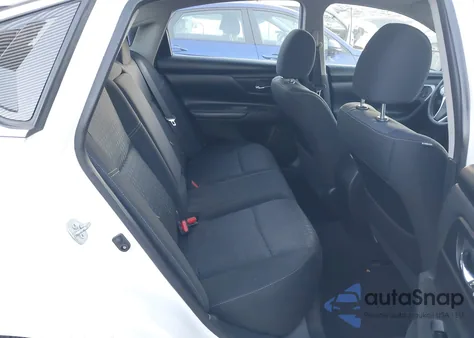 2016 Nissan Altima 2.5/2.5 S/2.5 Sl/2.5 Sr/2.5 Sv из США, поврежденный, VIN 1N4AL3AP7GC186370